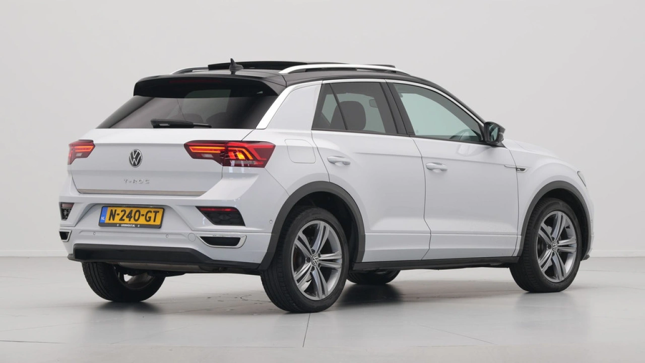 Volkswagen T-Roc 1.5 TSI 150pk DSG Sport Business R