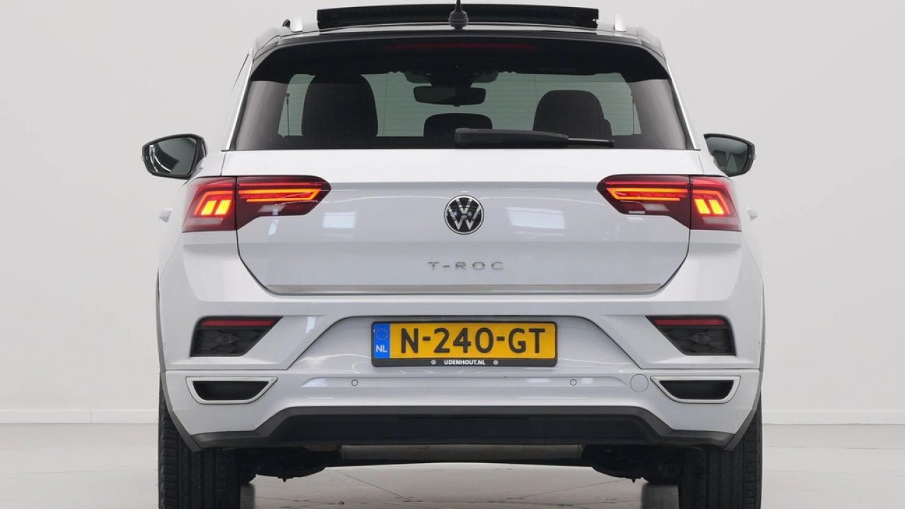 Volkswagen T-Roc 1.5 TSI 150pk DSG Sport Business R