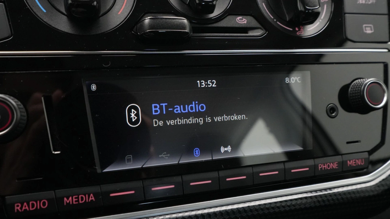 Volkswagen up! 1.0 BMT 65pk move up!