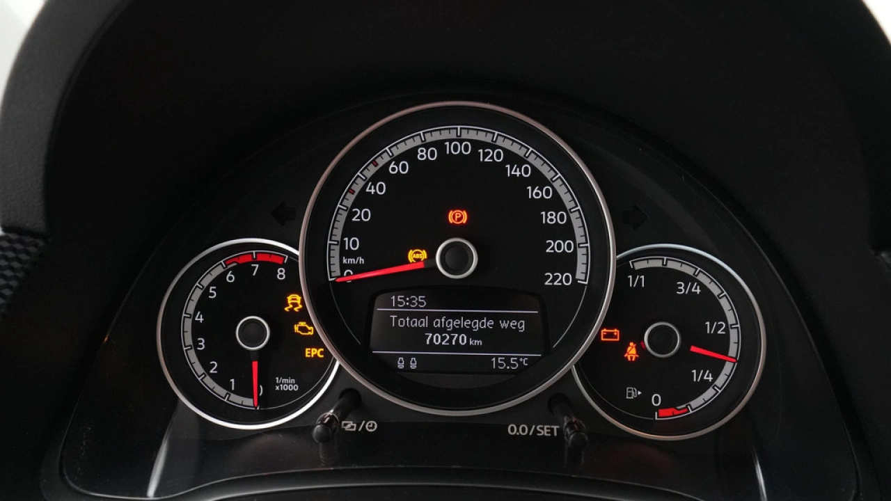 Volkswagen up! 1.0 BMT 60pk move up!