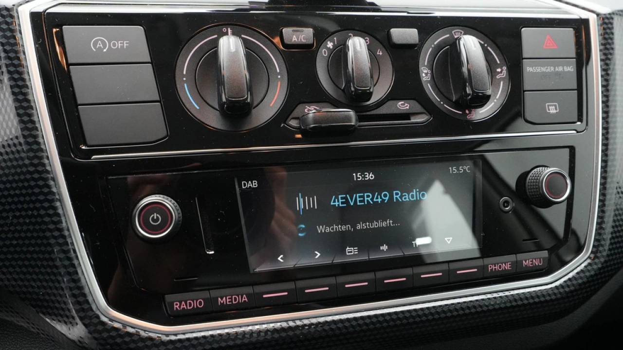 Volkswagen up! 1.0 BMT 60pk move up!