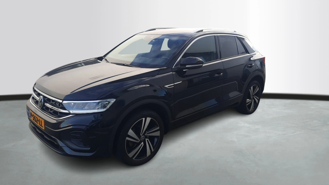 Volkswagen T-Roc 1.0 TSI R-Line | Multimedia pakket | Camera | Privacy Glass |