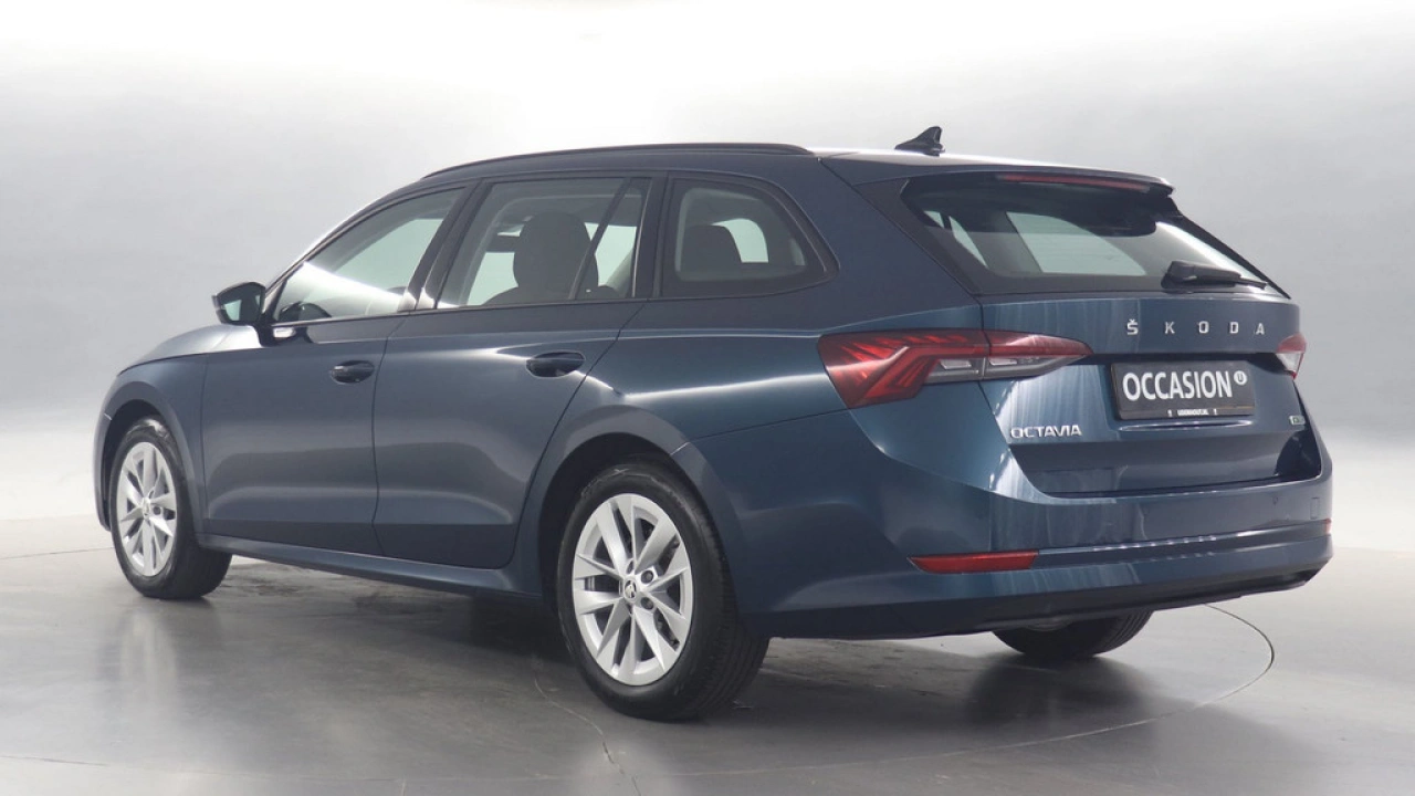 Škoda Octavia Combi 1.0 TSI 110ppk Business Edition DSG