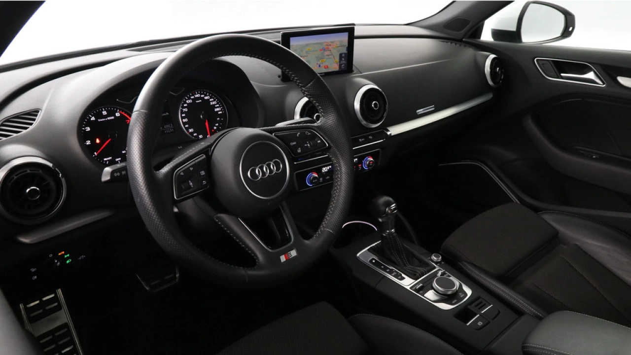 Audi A3 Sportback 35 TFSI 150pk Sport S Line Edition S-Tronic