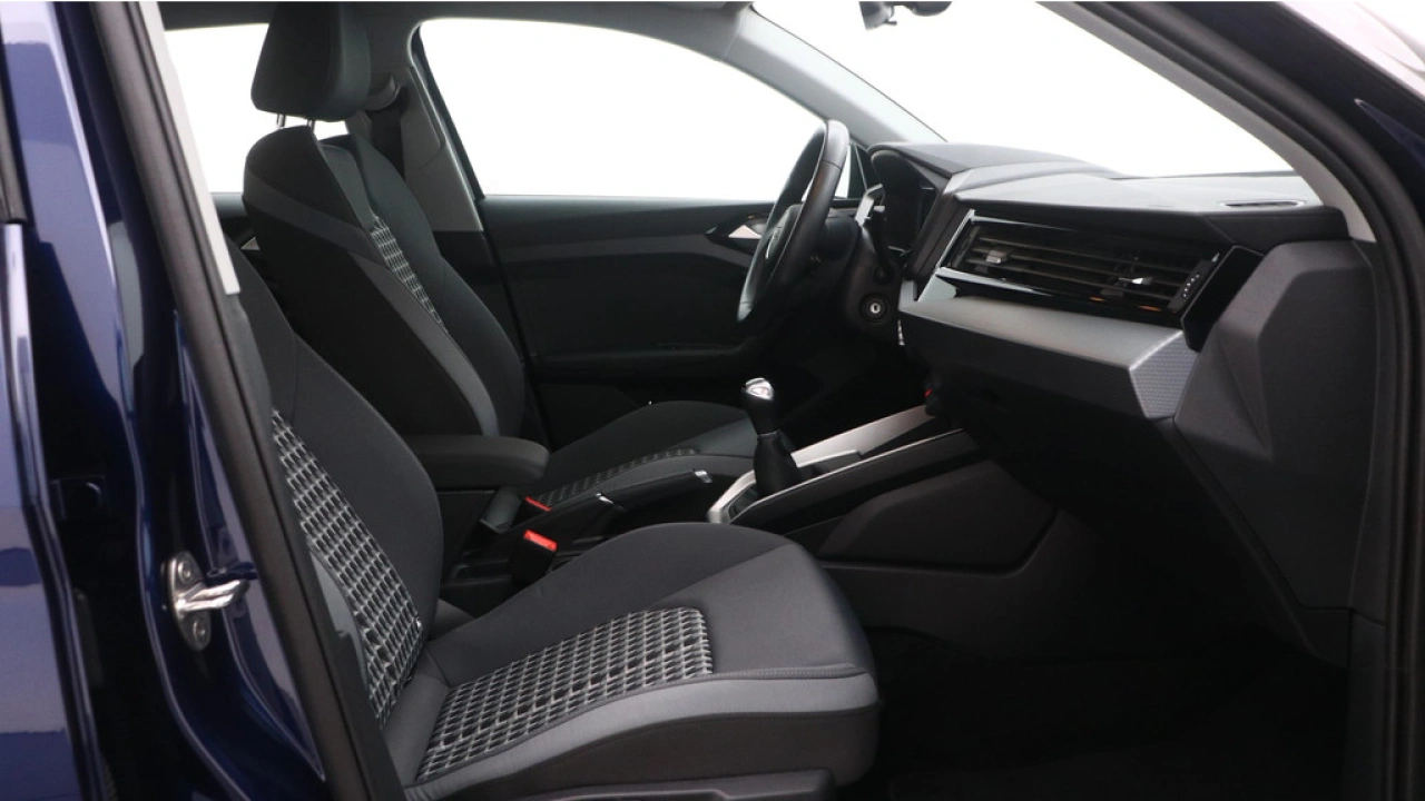 Audi A1 Sportback 25 TFSI Advanced edition