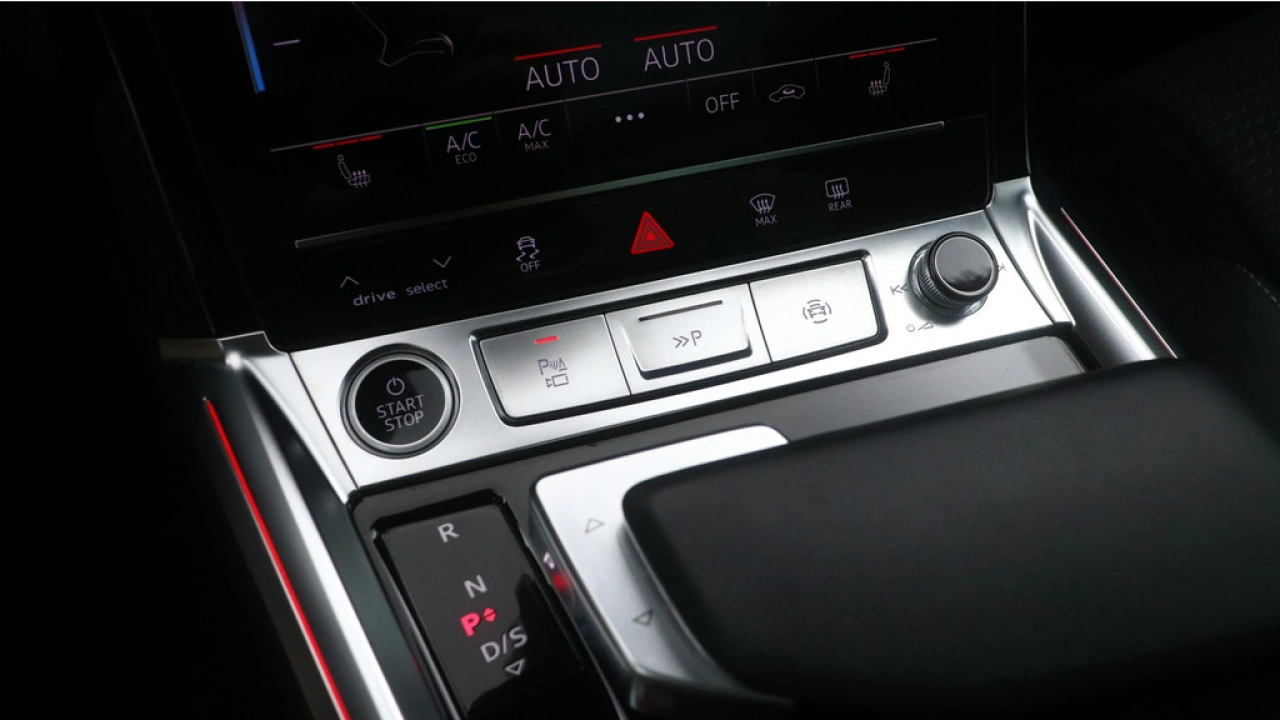 Audi Q8 e-tron 55 quattro S Edition 115 kWh