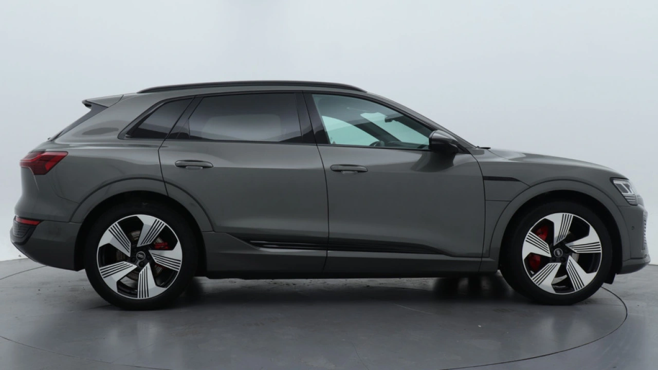 Audi Q8 e-tron 55 quattro S Edition 115 kWh
