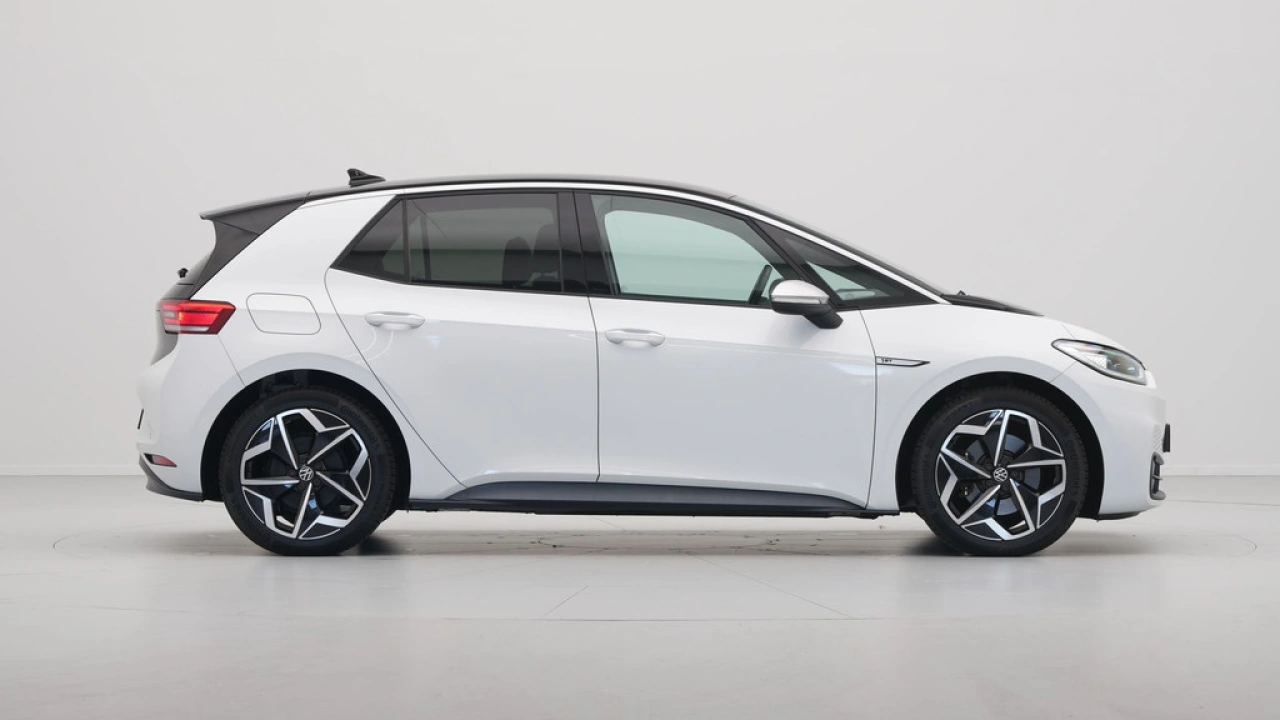 Volkswagen ID.3 First Plus 58 kWh 204pk