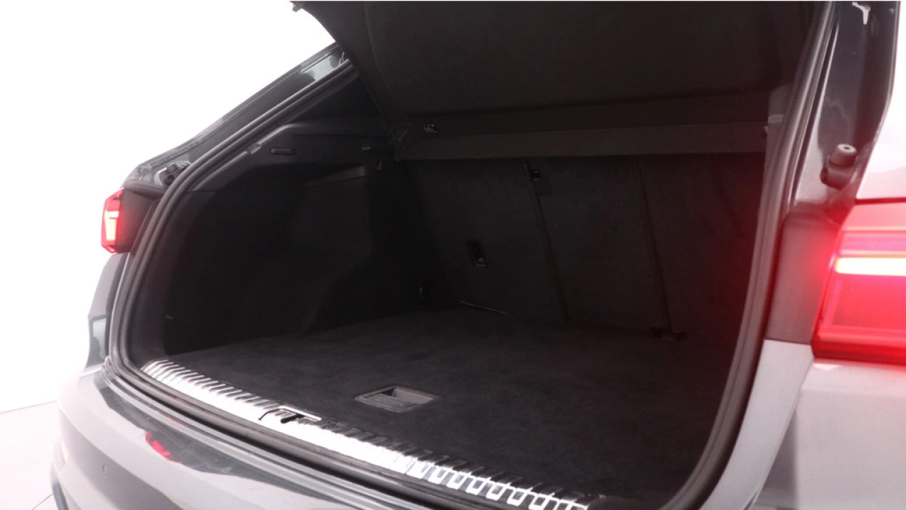 Audi Q3 40 TFSI 191PK quattro Pro Line S | Carplay | PDC | 17