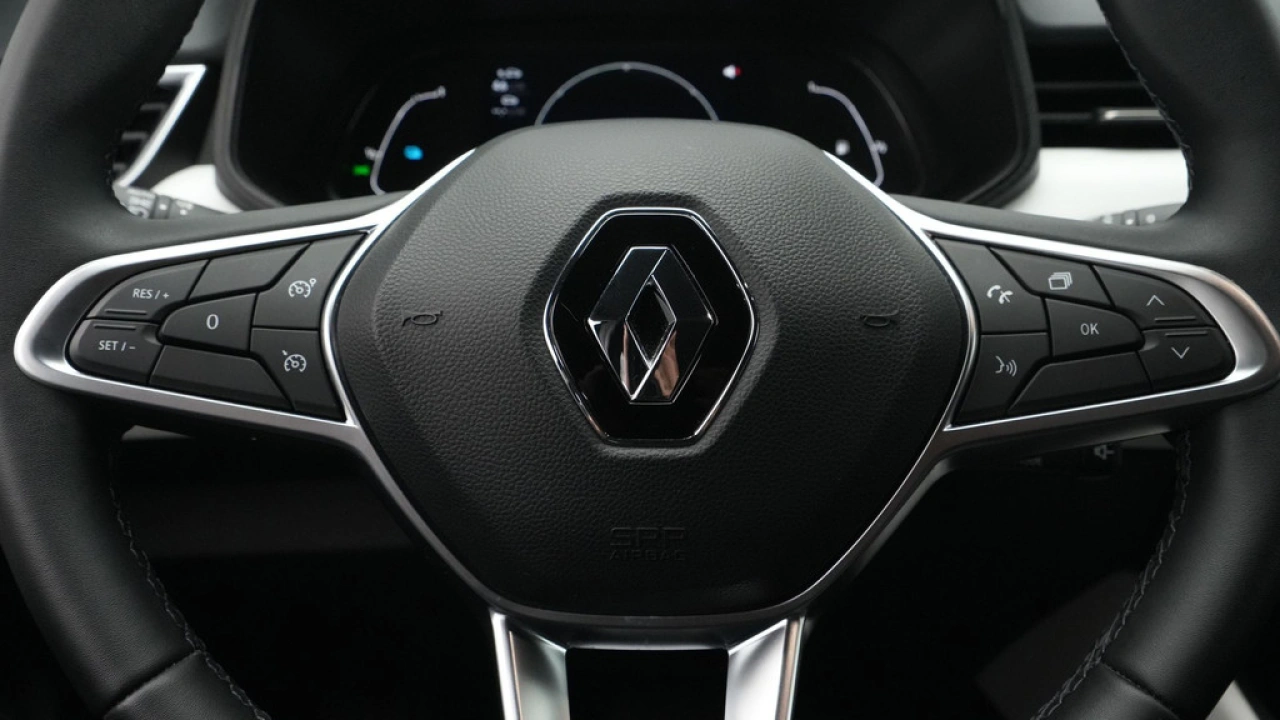 Renault Clio 1.6 E-Tech Hybrid 145 Intens