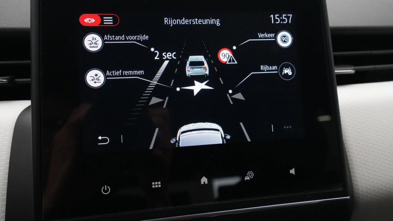 Renault Clio 1.6 E-Tech Hybrid 145 Intens