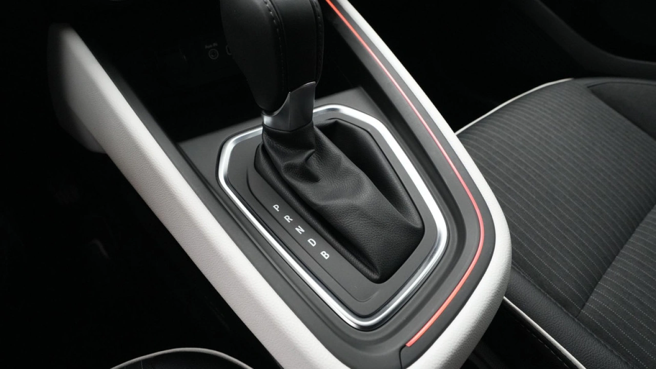 Renault Clio 1.6 E-Tech Hybrid 145 Intens