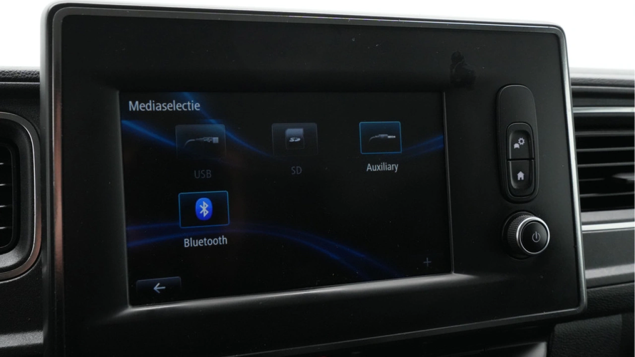 Renault Master T35 2.3 dCi 135pk L3H2 Work Edition