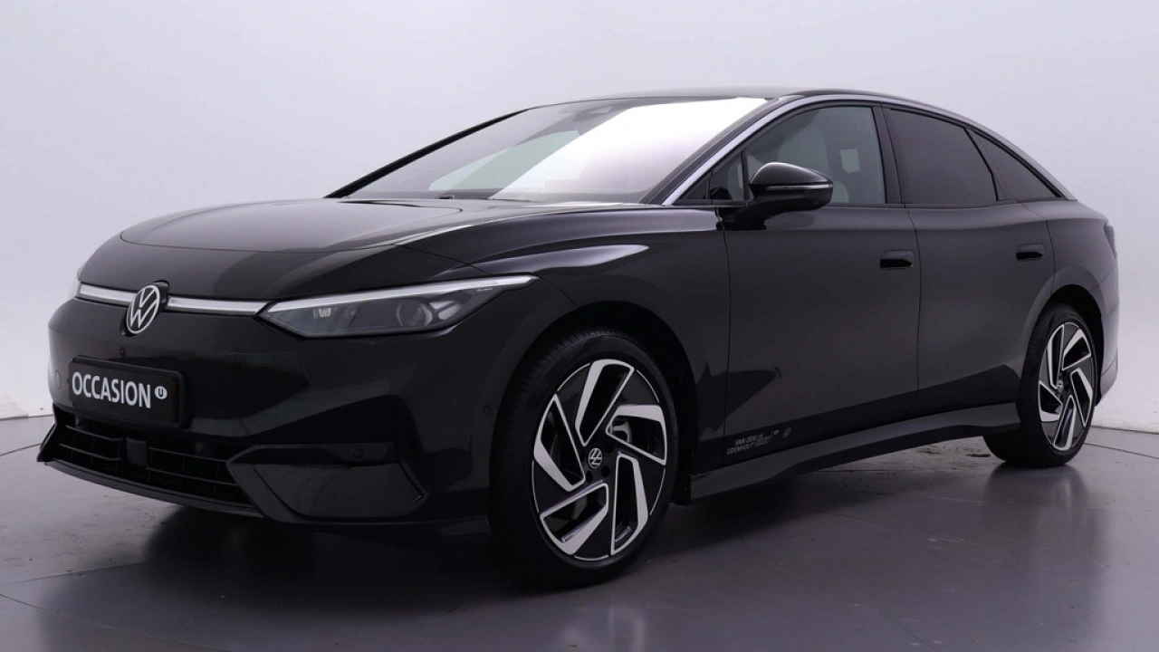 Volkswagen ID.7 Pro Business 77 kWh 286pk Massagestoelen Warmtepomp