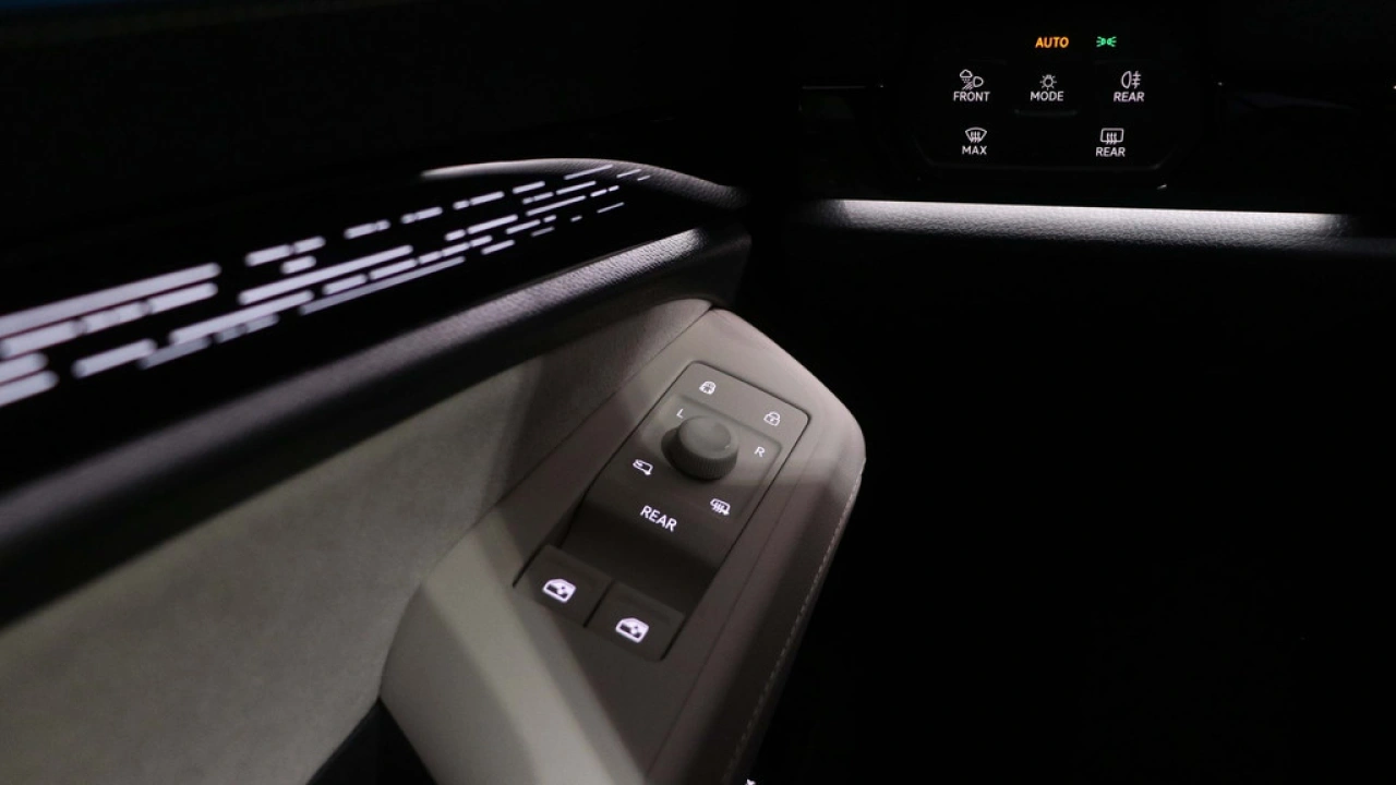 Volkswagen ID.7 Pro Business 77 kWh 286pk Massagestoelen Warmtepomp