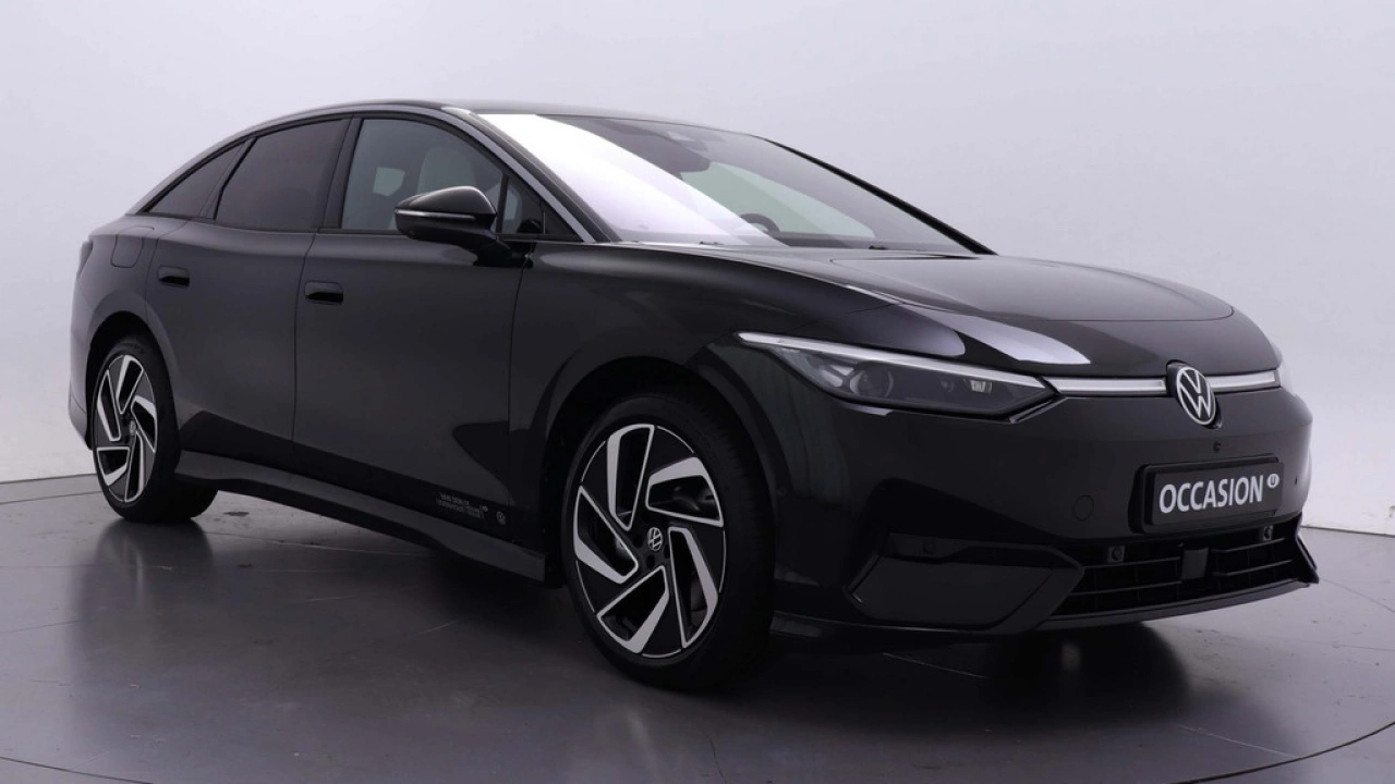 Volkswagen ID.7 Pro Business 77 kWh 286pk Massagestoelen Warmtepomp