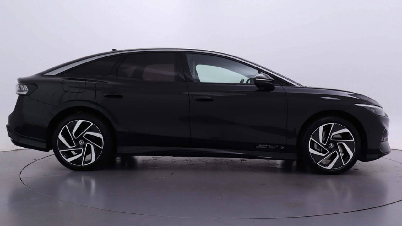 Volkswagen ID.7 Pro Business 77 kWh 286pk Massagestoelen Warmtepomp