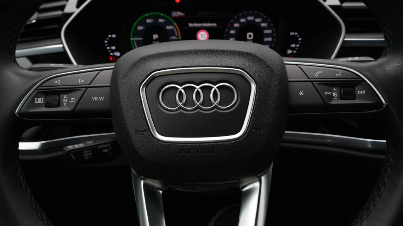 Audi Q3 45 TFSI e 245pk S Line edition