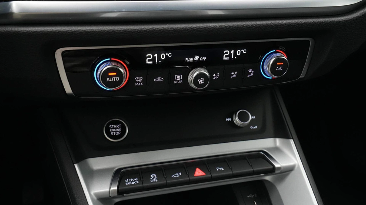 Audi Q3 45 TFSI e 245pk S Line edition