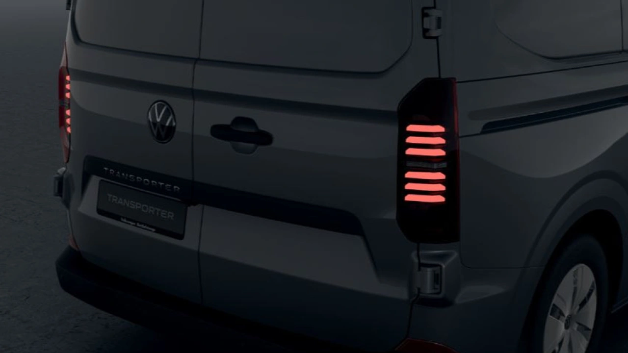 VW Bedrijfswagens Transporter 2.0 TDI 81kW 110PK L1H1 Life Intro