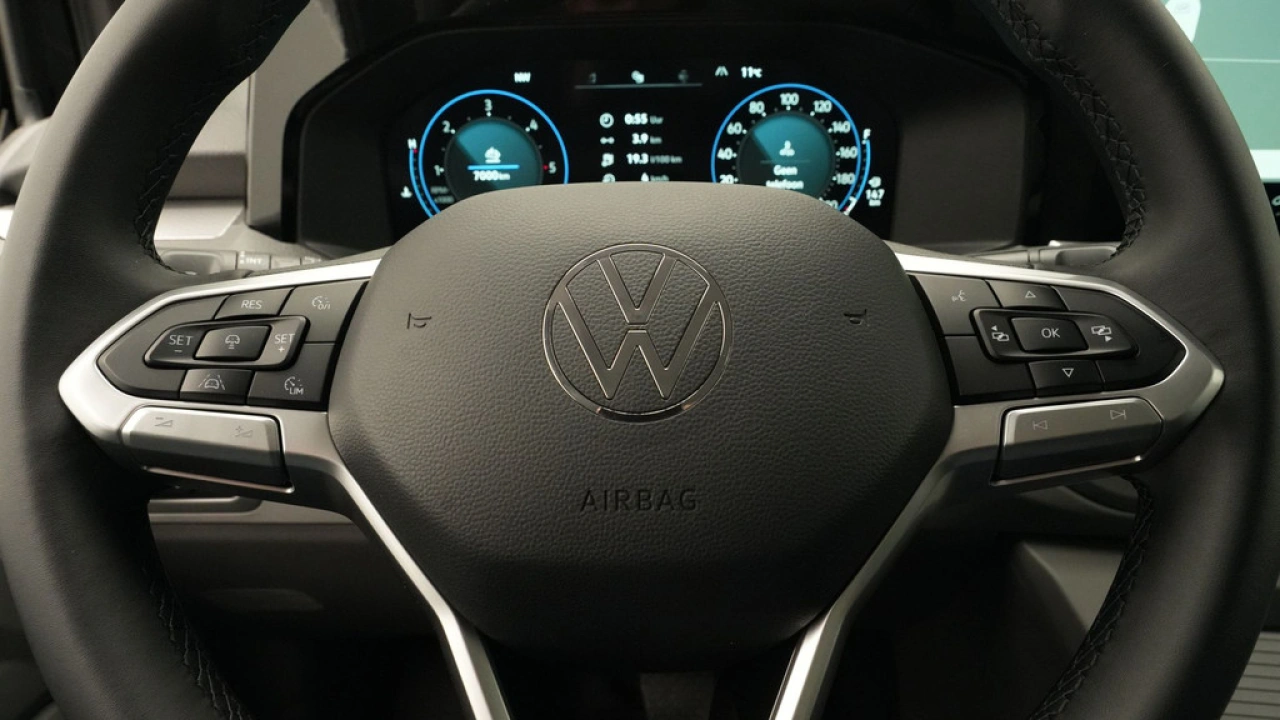 VW Bedrijfswagens Transporter 2.0 TDI 125kW 170PK L1H1 Bulli AUT Intro