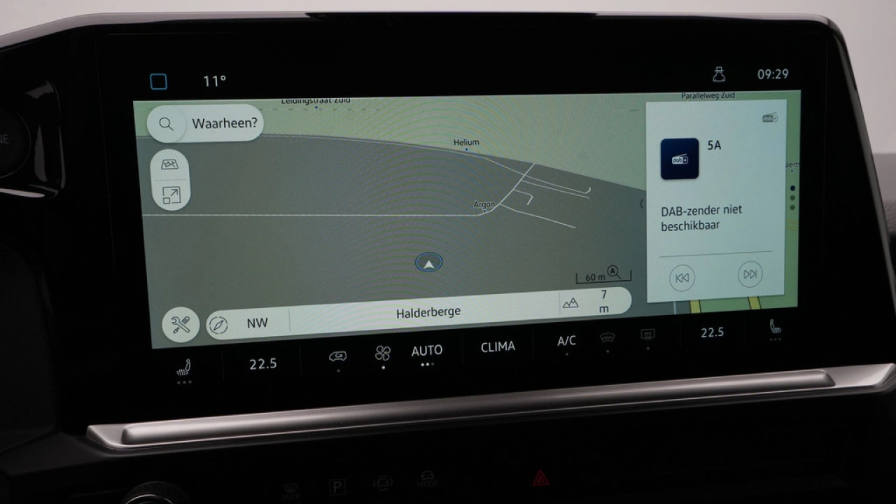 VW Bedrijfswagens Transporter 2.0 TDI 125kW 170PK L1H1 Bulli AUT Intro