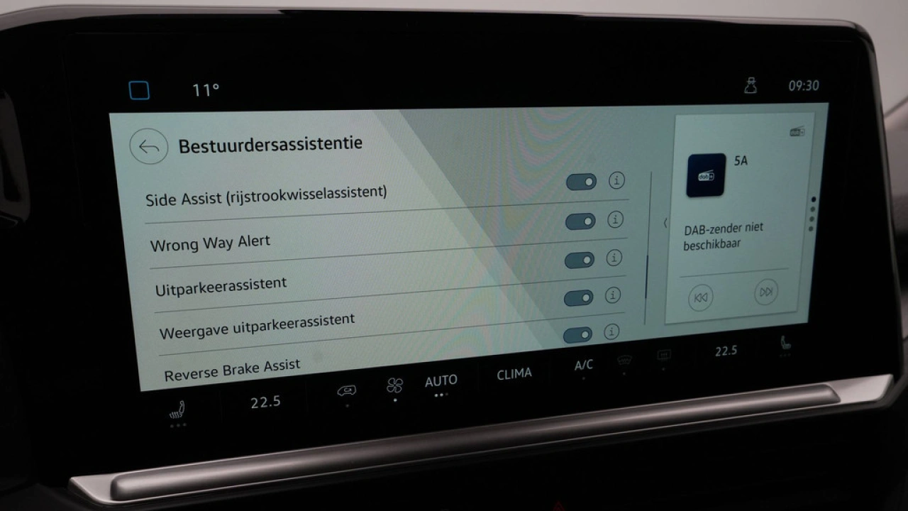 VW Bedrijfswagens Transporter 2.0 TDI 125kW 170PK L1H1 Bulli AUT Intro