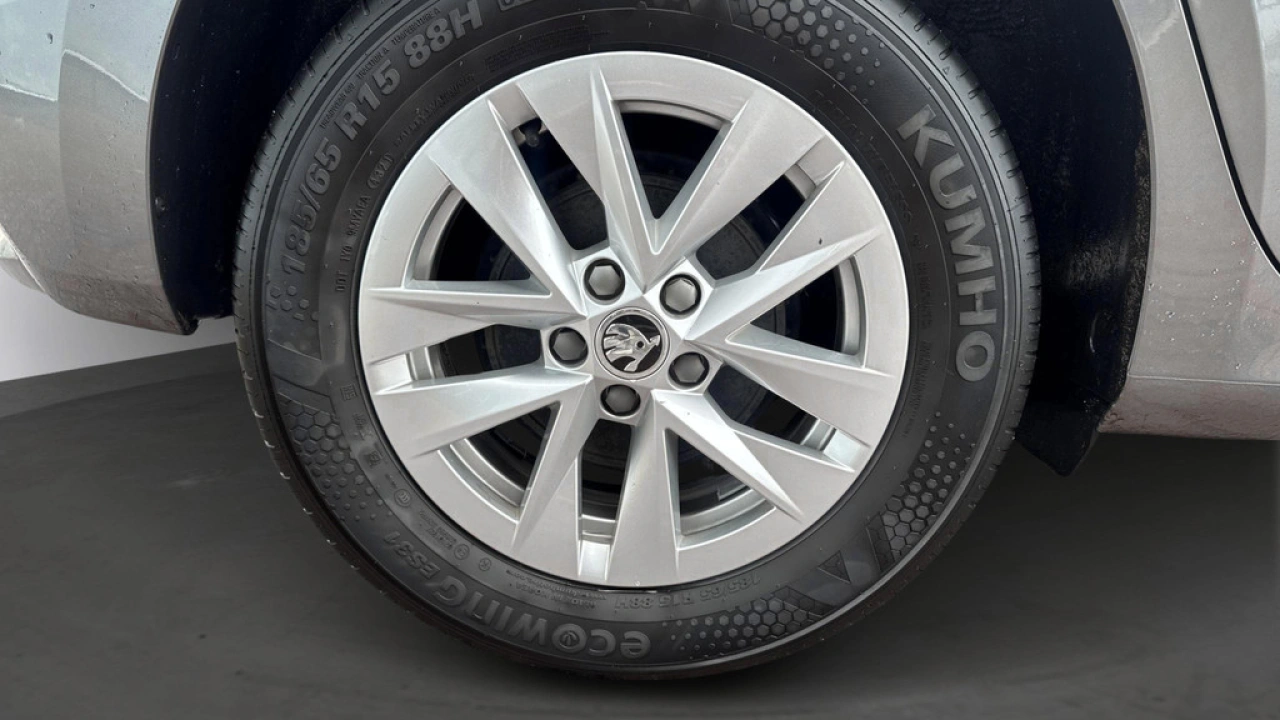 Škoda Fabia 1.0 TSI Business Edition