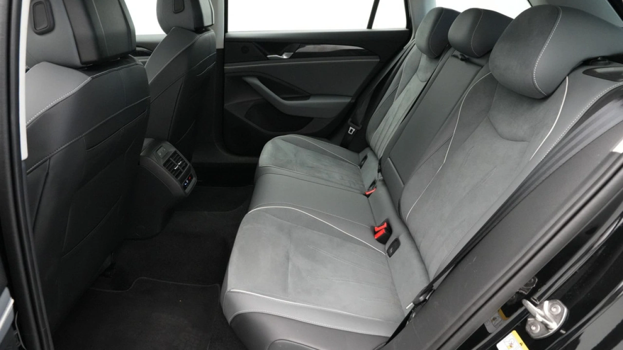 Volkswagen Passat Variant 1.5 eTSI 150pk Business