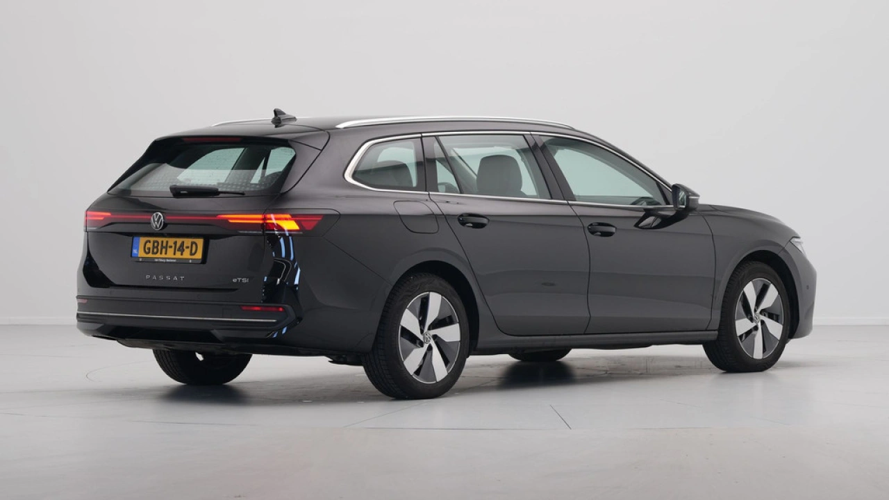 Volkswagen Passat Variant 1.5 eTSI 150pk Business