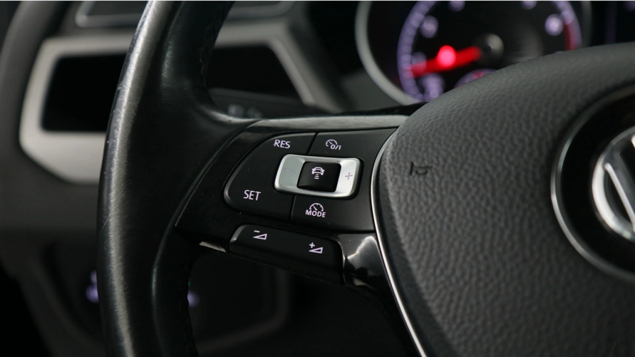 Volkswagen Touran 1.2 TSI 110pk Comfortline Business 7P.