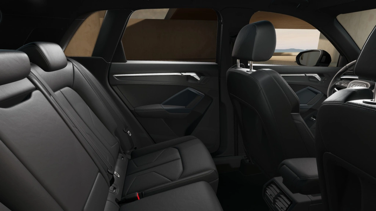 Audi Q3 S Edition 45 TFSI e 180 kW / 245 pk Hatchback 6 versn. S-tronic