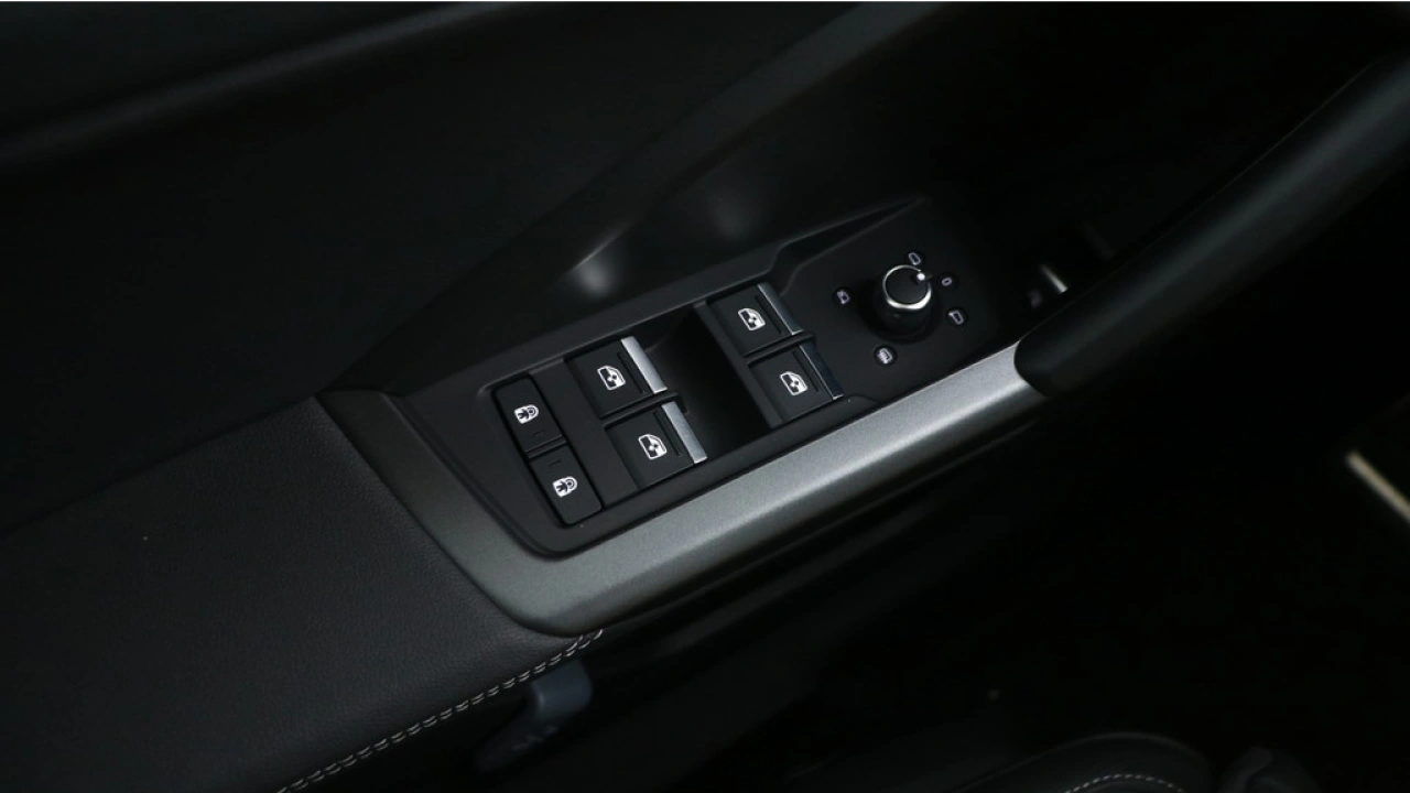 Audi Q3 S Edition 45 TFSI e 180 kW / 245 pk Hatchback 6 versn. S-tronic