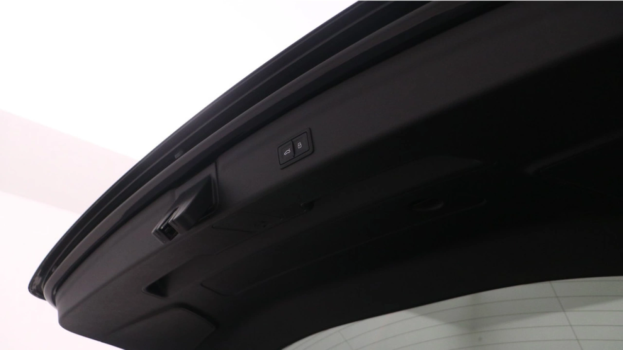 Audi Q3 S Edition 45 TFSI e 180 kW / 245 pk Hatchback 6 versn. S-tronic