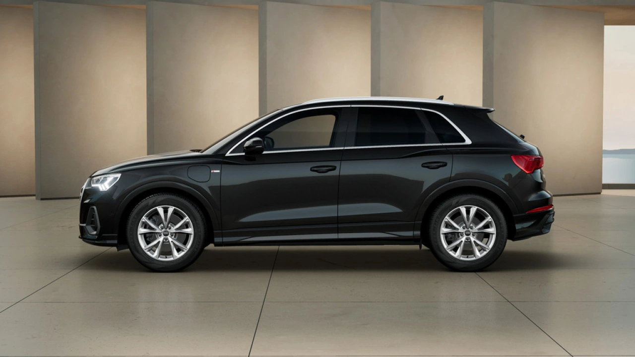 Audi Q3 S Edition 45 TFSI e 180 kW / 245 pk Hatchback 6 versn. S-tronic