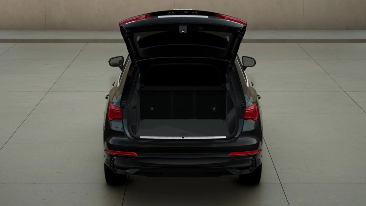 Audi Q3 S Edition 45 TFSI e 180 kW / 245 pk Hatchback 6 versn. S-tronic