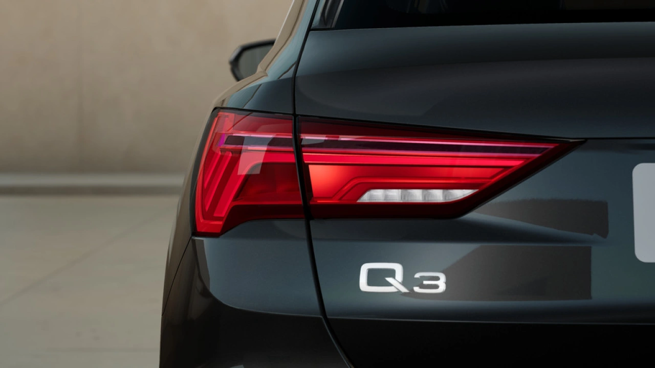 Audi Q3 S Edition 45 TFSI e 180 kW / 245 pk Hatchback 6 versn. S-tronic