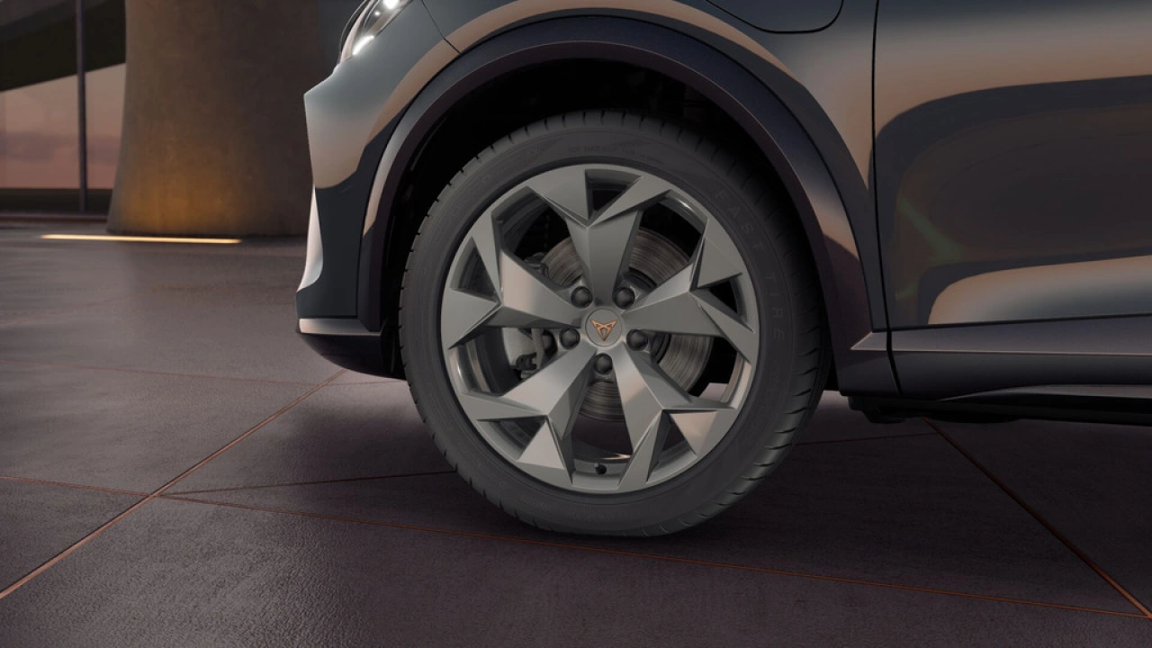 CUPRA Formentor 1.5 TSI e-Hybrid 204 6DSG Business