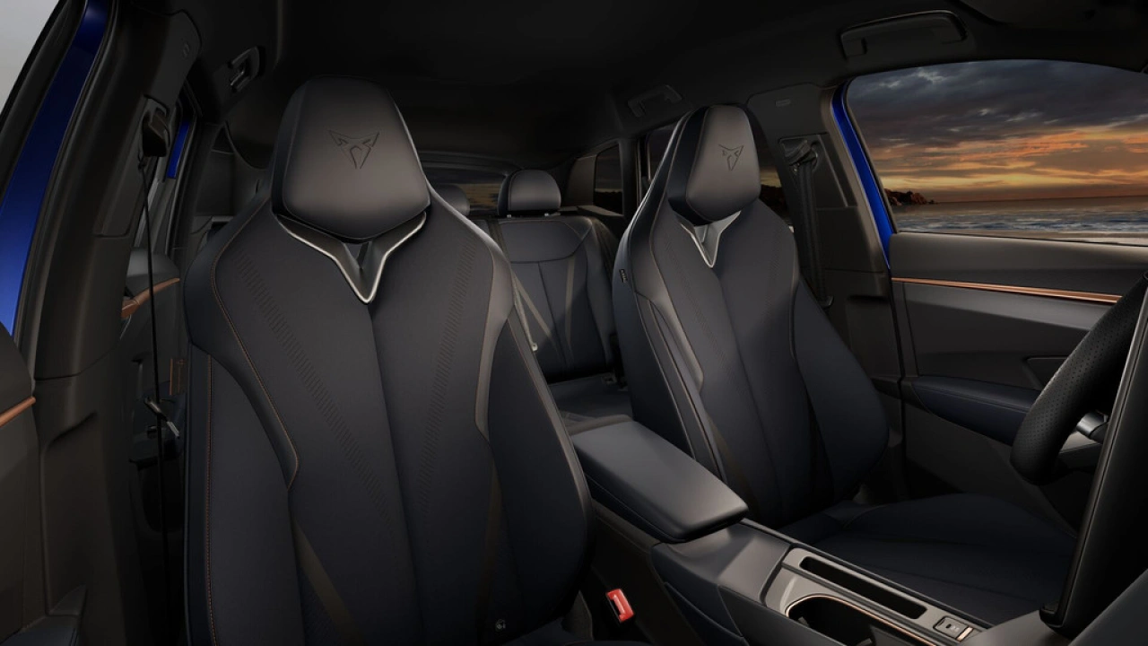 CUPRA Terramar 1.5 TSI e-Hybrid 272 6DSG VZ Performance