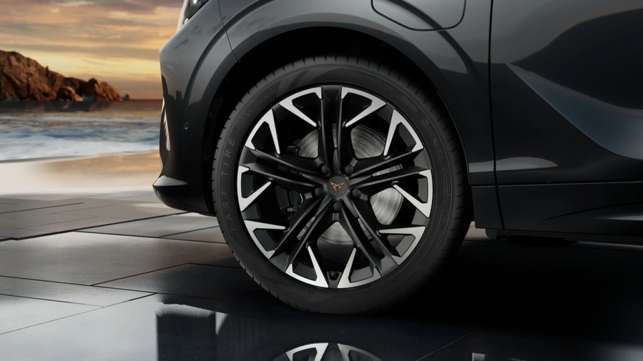 CUPRA Terramar 1.5 TSI e-Hybrid 272 6DSG VZ Performance