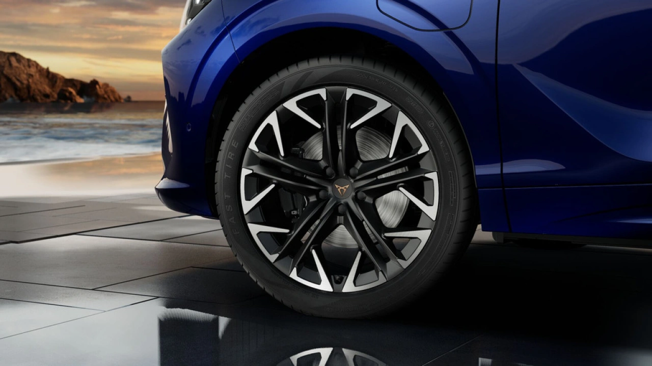 CUPRA Terramar 1.5 TSI e-Hybrid 272 6DSG VZ Performance