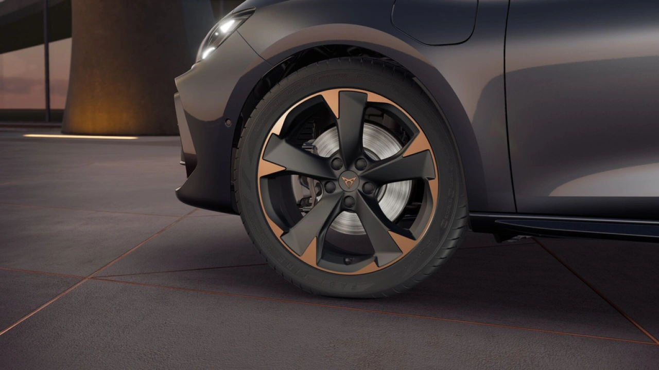 CUPRA Leon Sportstourer 1.5 TSI e-Hybrid 204 6DSG Business