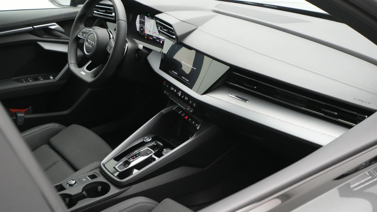 Audi A3 Sportback 30 TFSI 110pk S-tronic S-line