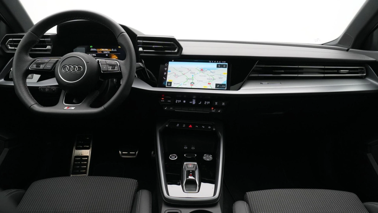 Audi A3 Sportback 30 TFSI 110pk S-tronic S-line