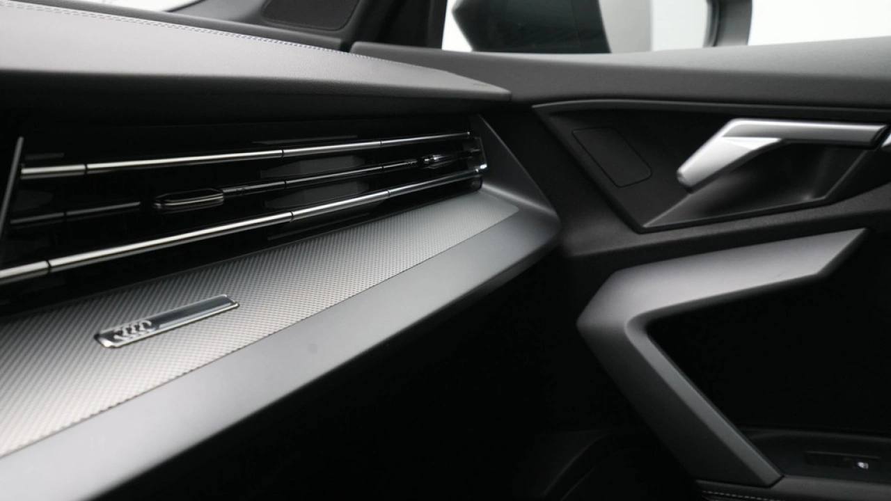 Audi A3 Sportback 30 TFSI 110pk S-tronic S-line