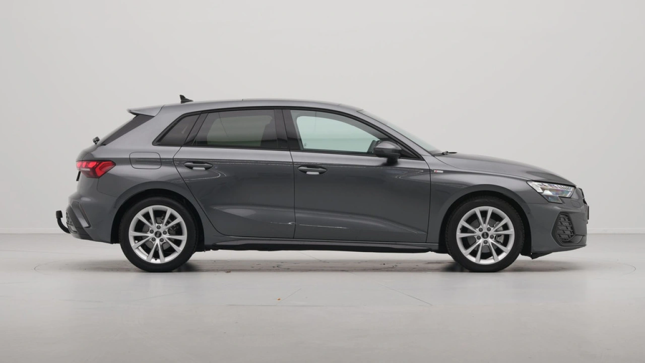 Audi A3 Sportback 30 TFSI 110pk S-tronic S-line