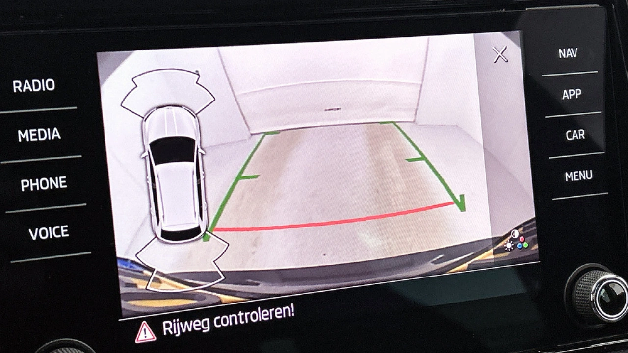 Škoda Karoq 1.5 TSI 150pk ACT Sportline Business