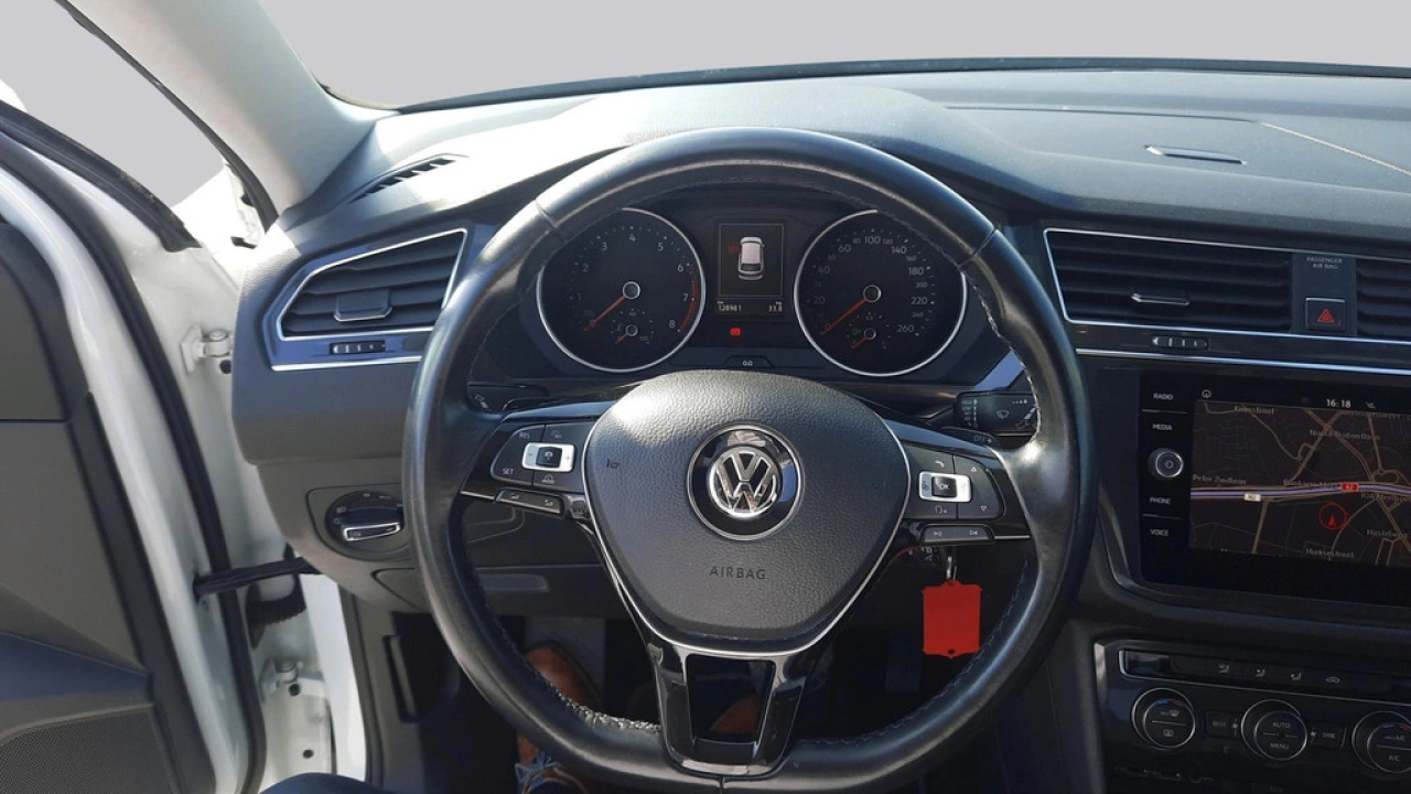 Volkswagen Tiguan Allspace 1.4 TSI Automaat | Comfortline Business | 7 persoons | Trekhaak