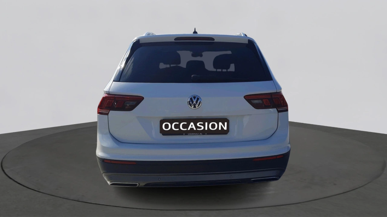 Volkswagen Tiguan Allspace 1.4 TSI Automaat | Comfortline Business | 7 persoons | Trekhaak