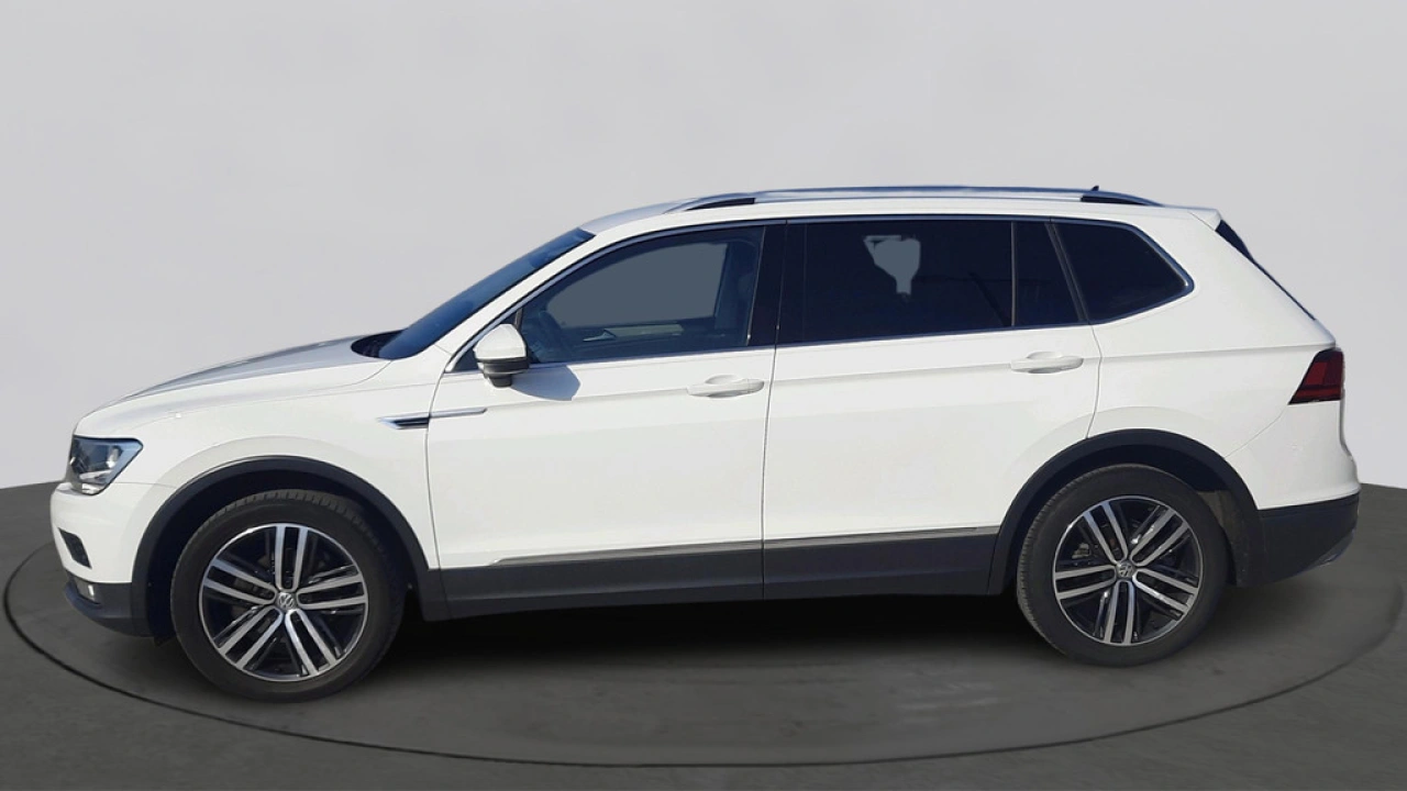 Volkswagen Tiguan Allspace 1.4 TSI Automaat | Comfortline Business | 7 persoons | Trekhaak